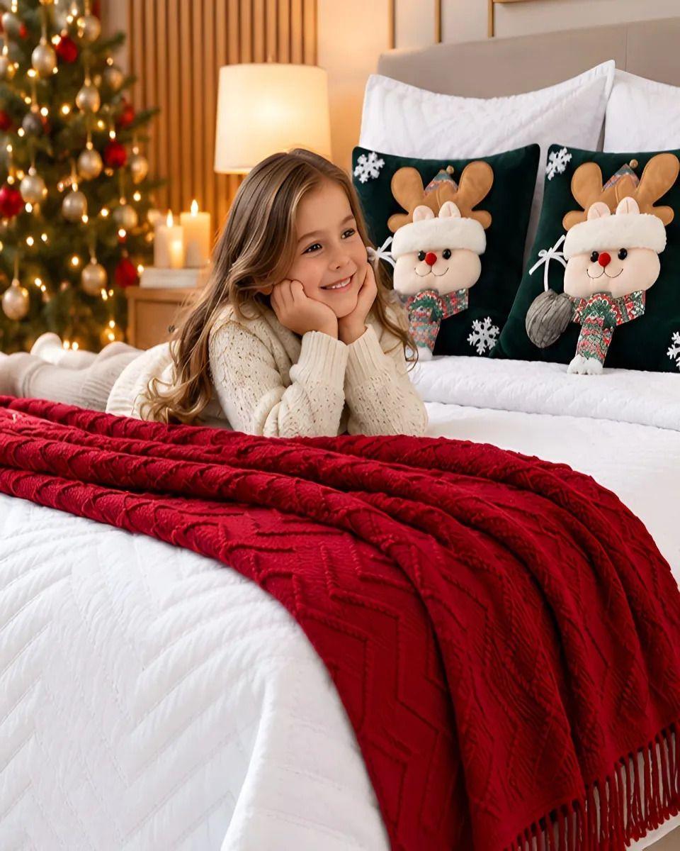 Cubrecamas Navideño Con Manta Y 2 Fundas De Cojin 1.5 Plaza m21-5