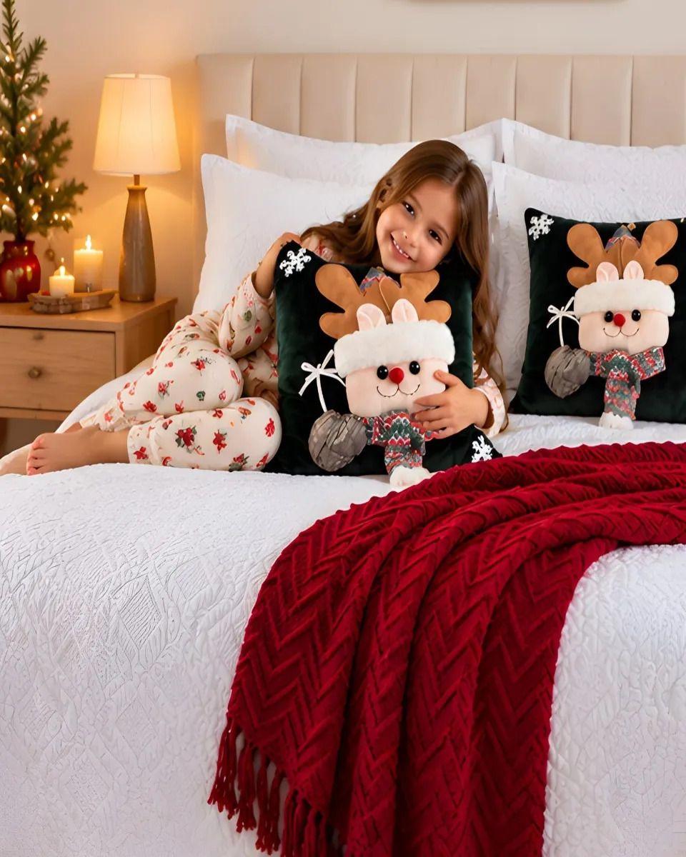 Cubrecamas Navideño Con Manta Y 2 Fundas De Cojin 2 Plazas m4-5