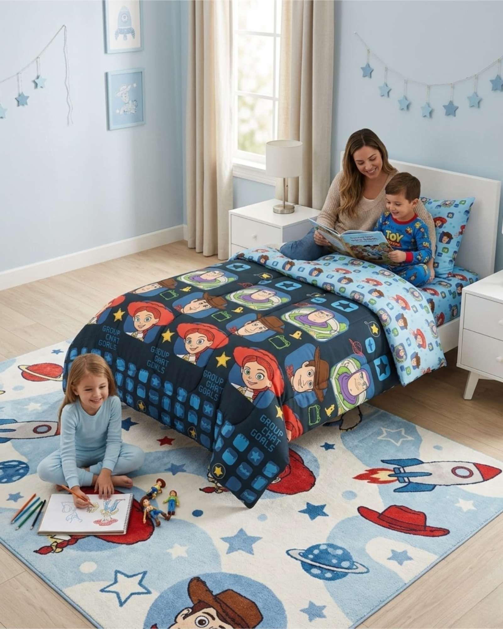 Cubrecama  Plumon Infantil Reversible Diseño Galaxia y Amigos Plaza y Media-1
