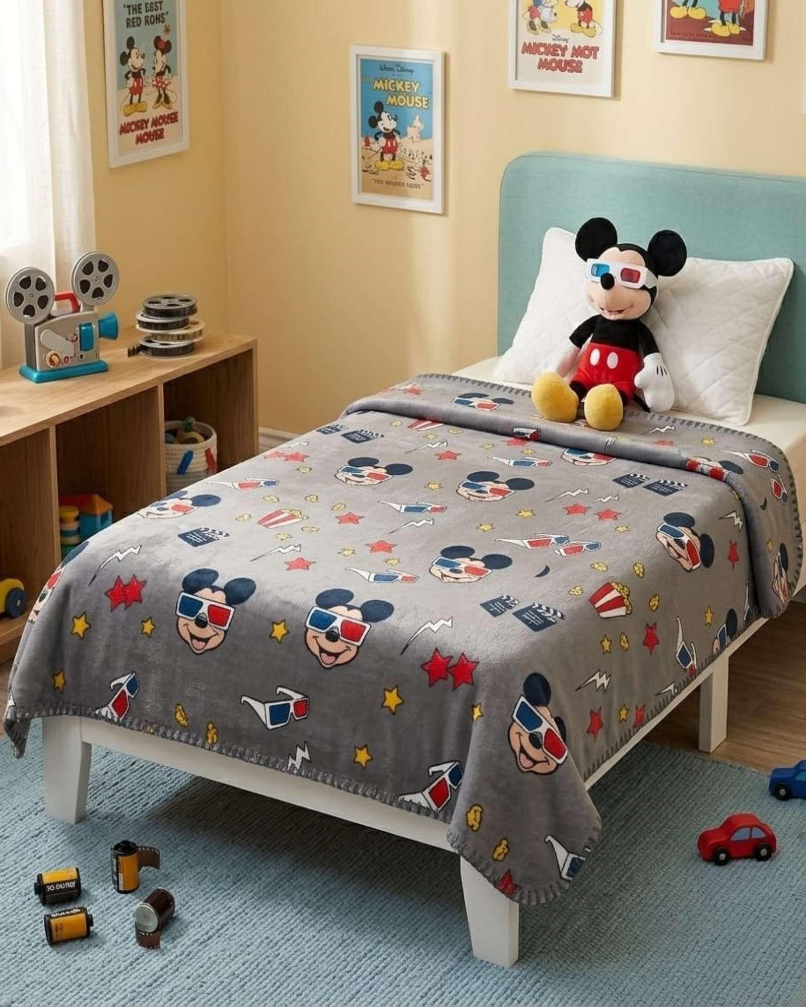 Manta Para Niños Confortable Coral de 127x152cm de Mickey Mouse-3