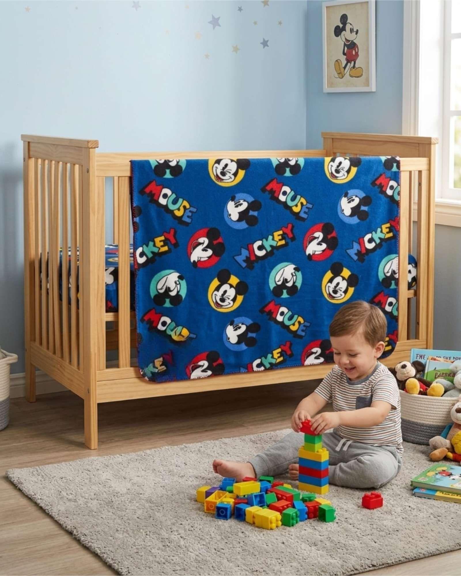 Manta Mickey Mouse Polar Infantil Suave y Ligera -3