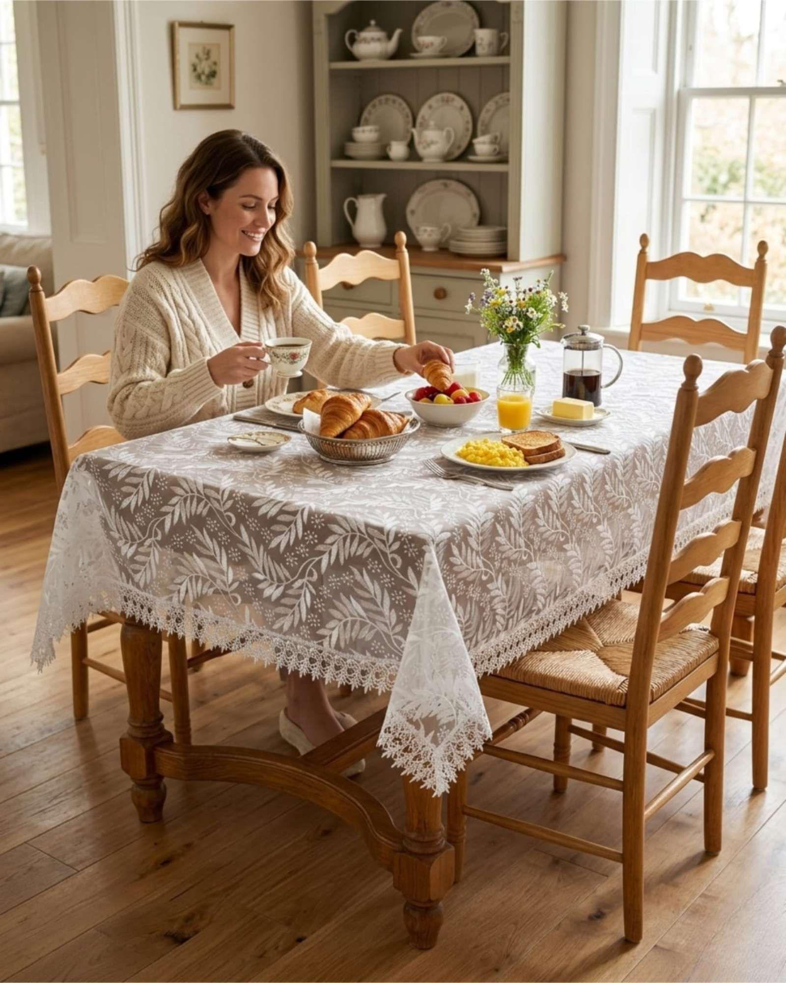 Mantel de Mesa de Bordado Clásico 150x220cm m3-2