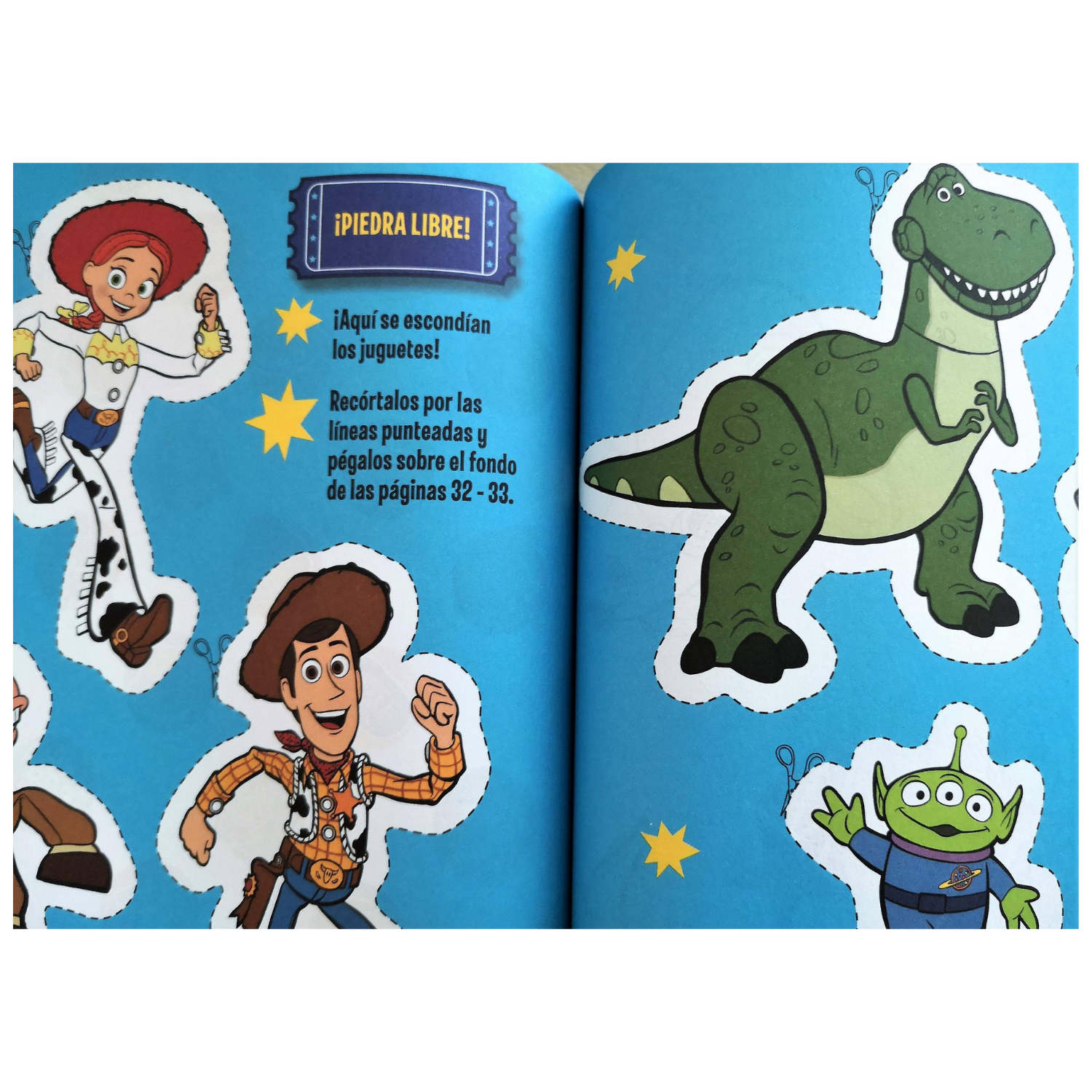 Toy Story 4. Libro de arte y ¡acción!-1