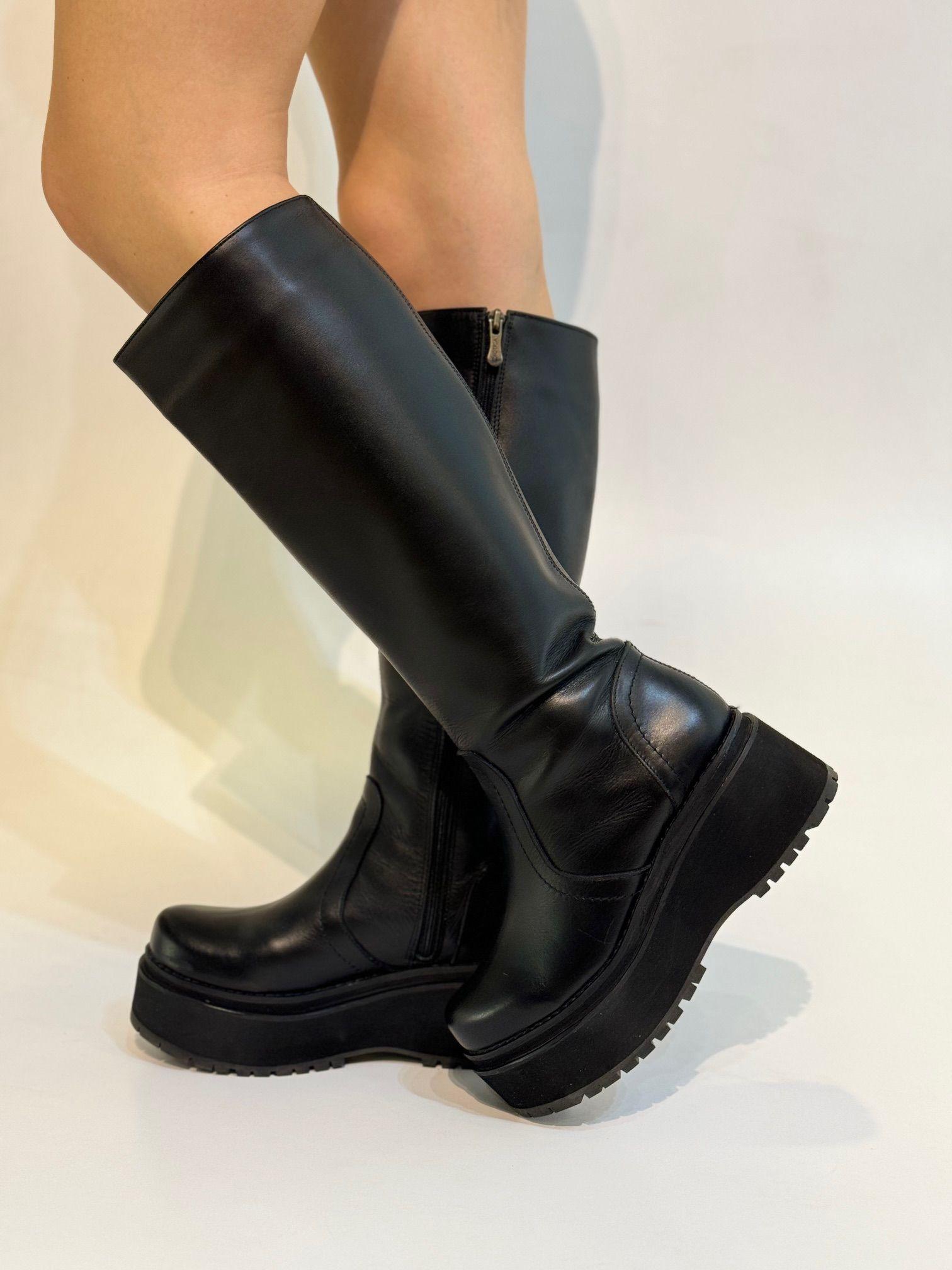 Bota Mia Negro Exotica-1