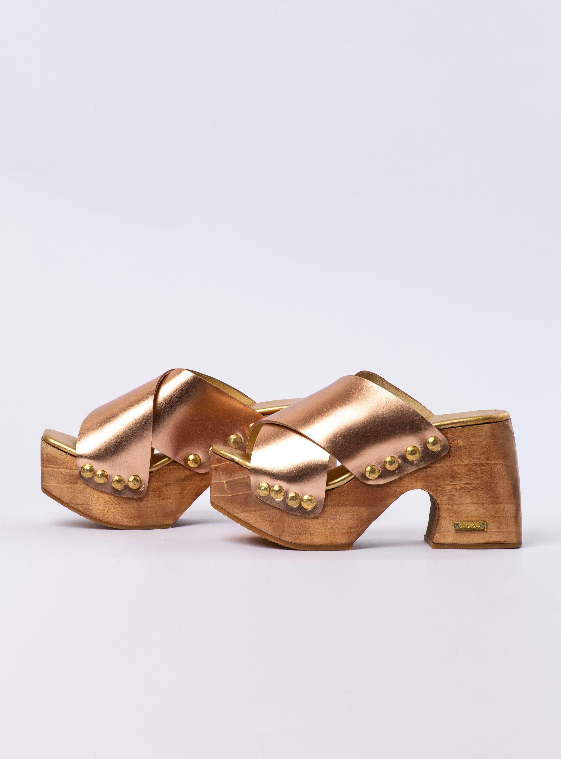 Zueco Flavia Rosa Metalizado Exotica-4