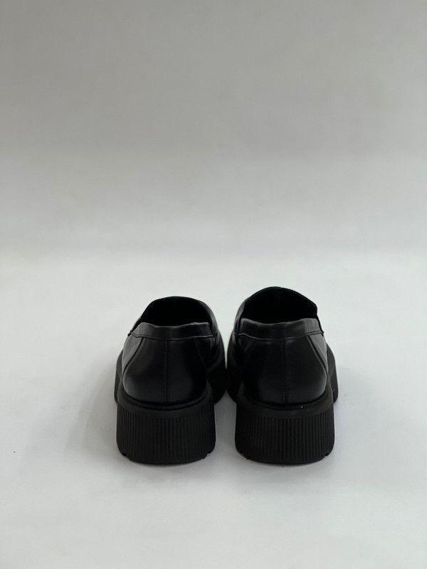 Mocasin Verena negro Exotica-3