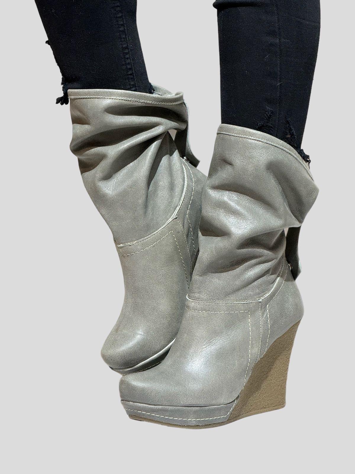 Botin Gabriela Gris Exotica-1