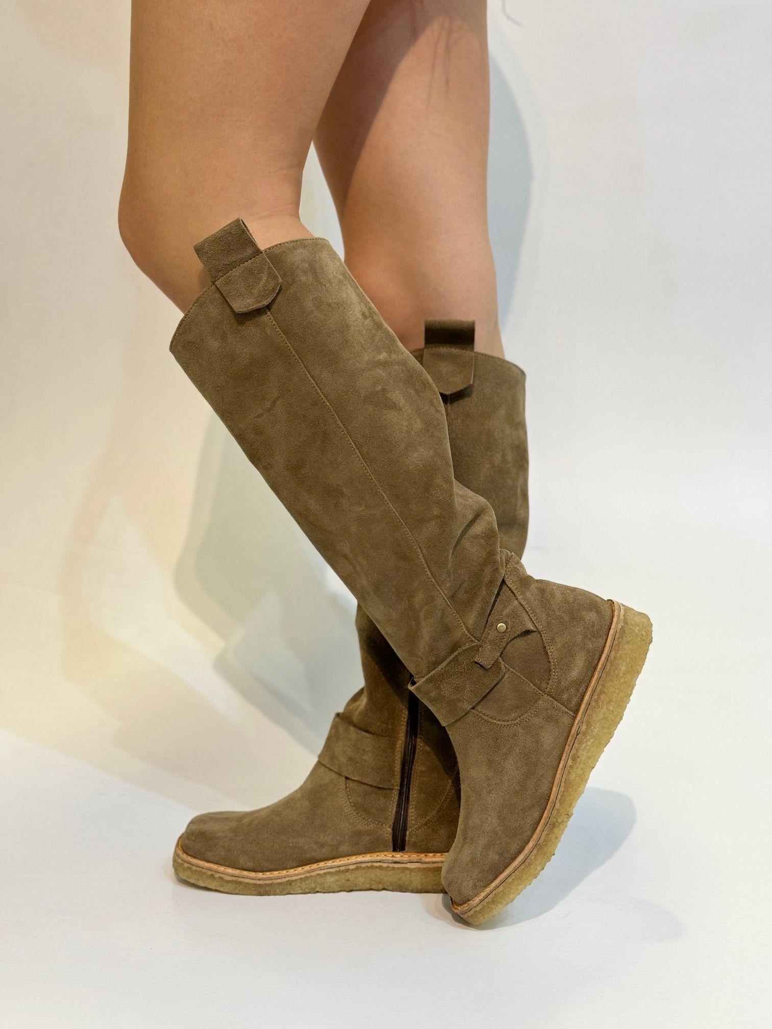Bota Isi Taupe Exotica-1