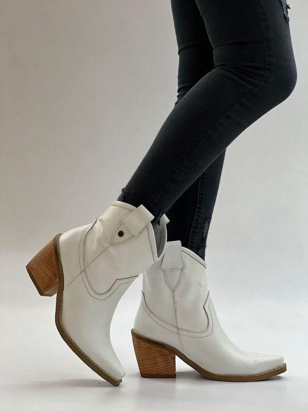 Botin Agata Blanco Exotica-0