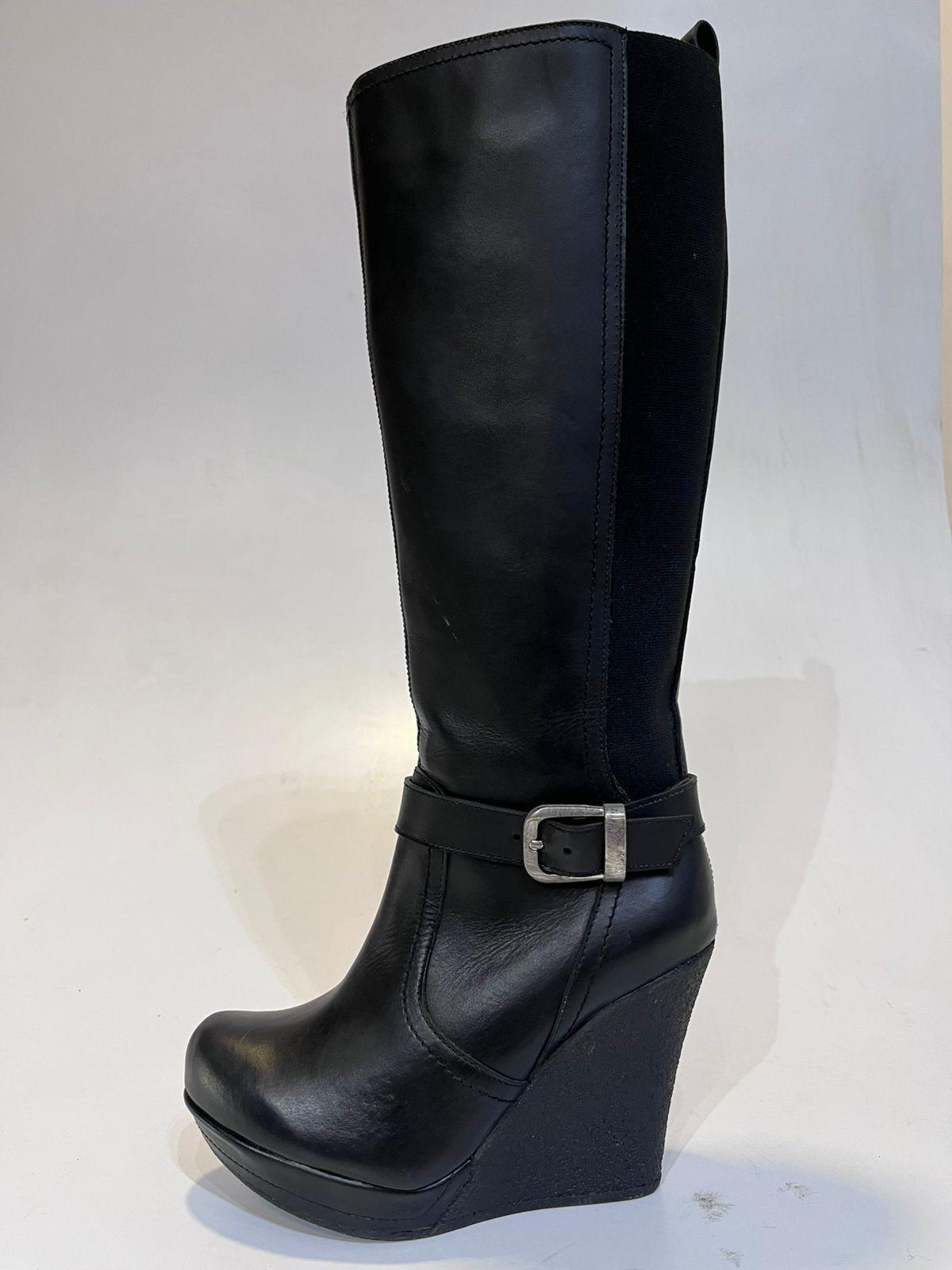Bota Cassie Negro Exotica-0