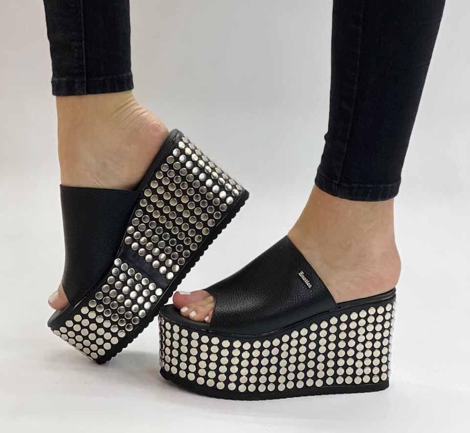 Sandalia Ely Negro Exotica-0