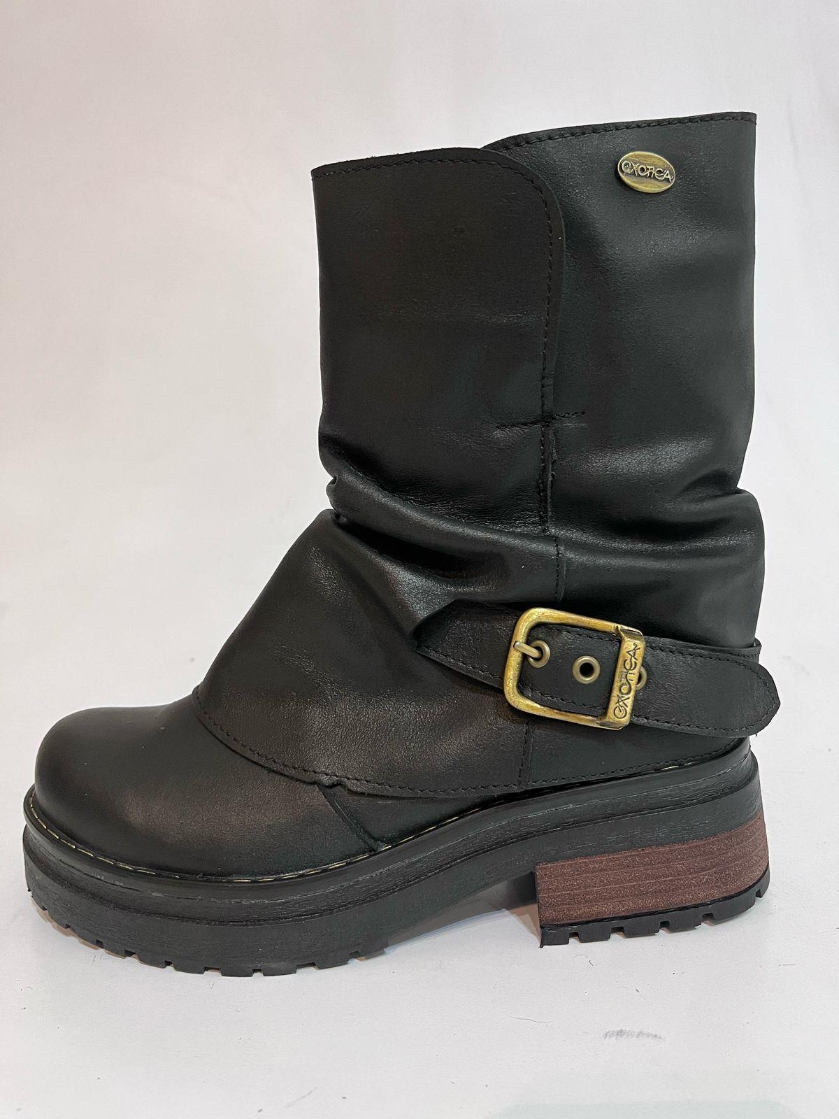 Bota Reina Br Negro Exotica-2