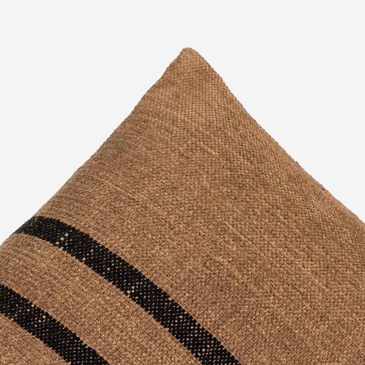 Funda de Cojín Ambiente Algodón Ofra 35 x 50 cm Café-2