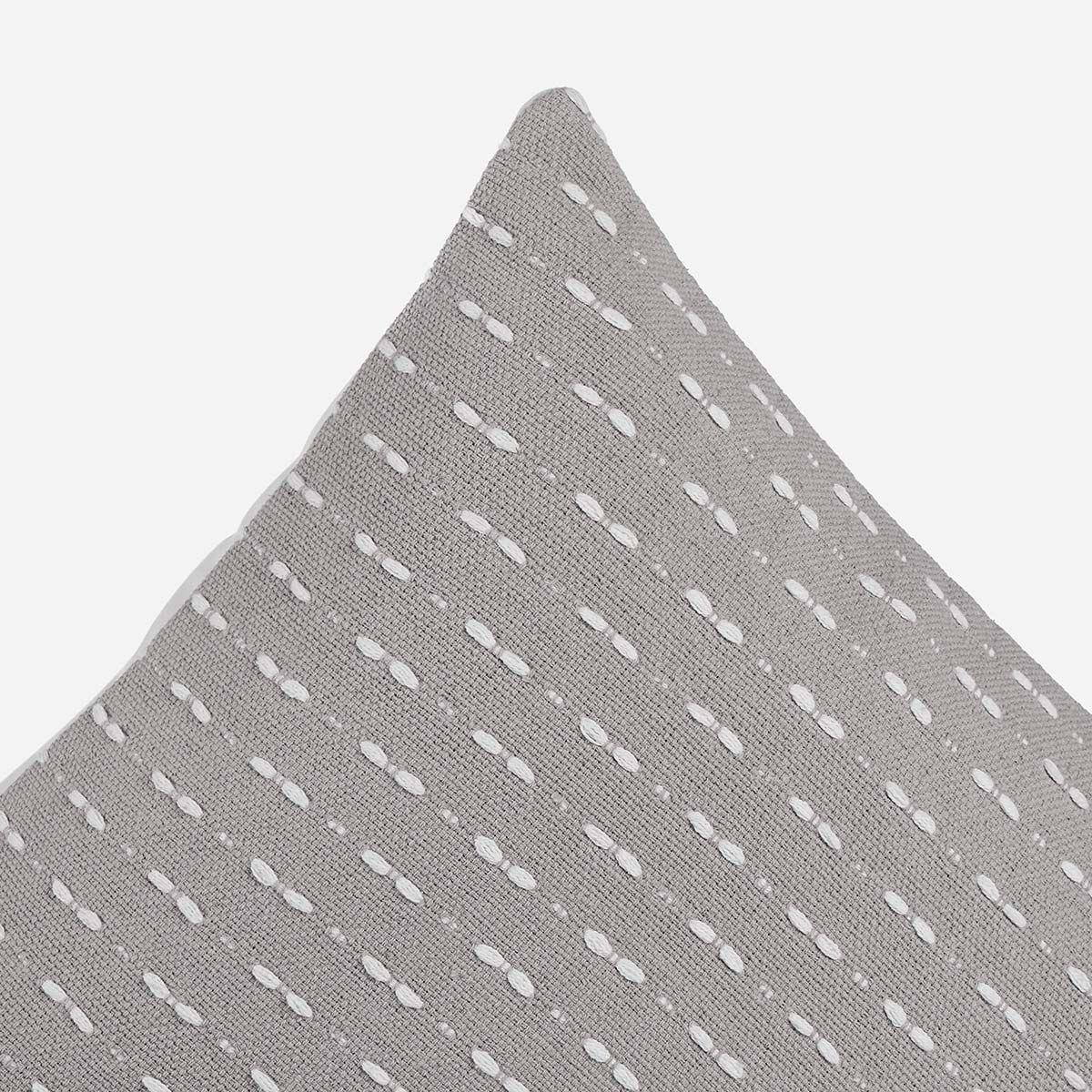 Funda de Cojín Bordado Gunnar 50 x 50 cm Gris Perla-2