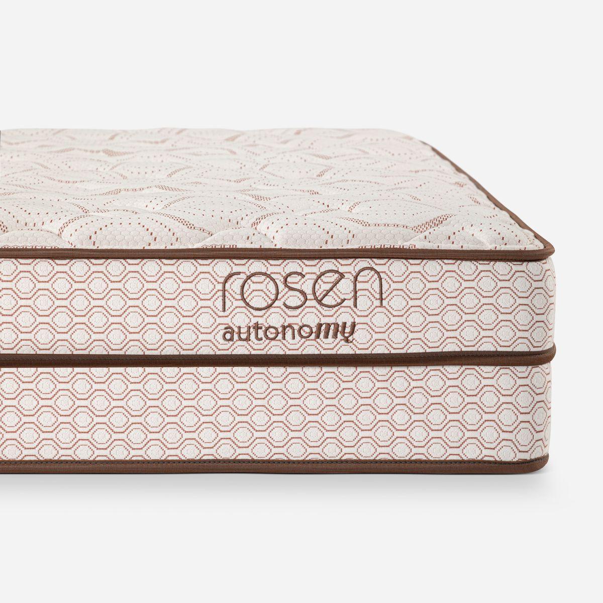 Cama Europea Autonomy Land King + Muebles Issey Niebla-5