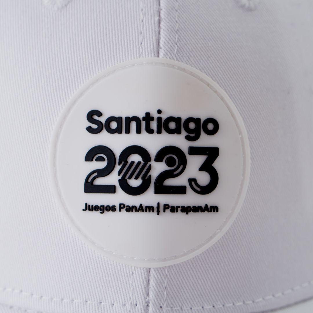 JOCKEY BLANCO LOGO NEGRO SANTIAGO 2023 FIU-3