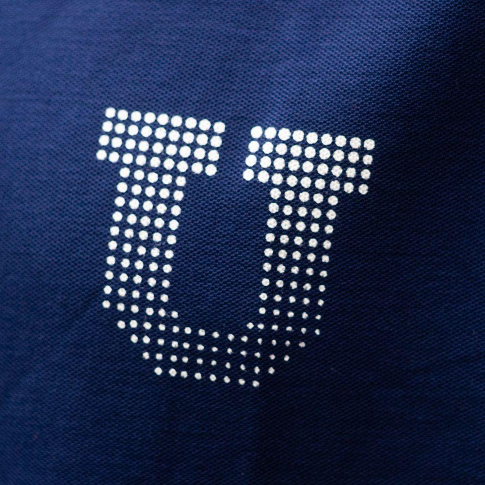 POLERA  U DE CHILE CON CUELLO "U"-1