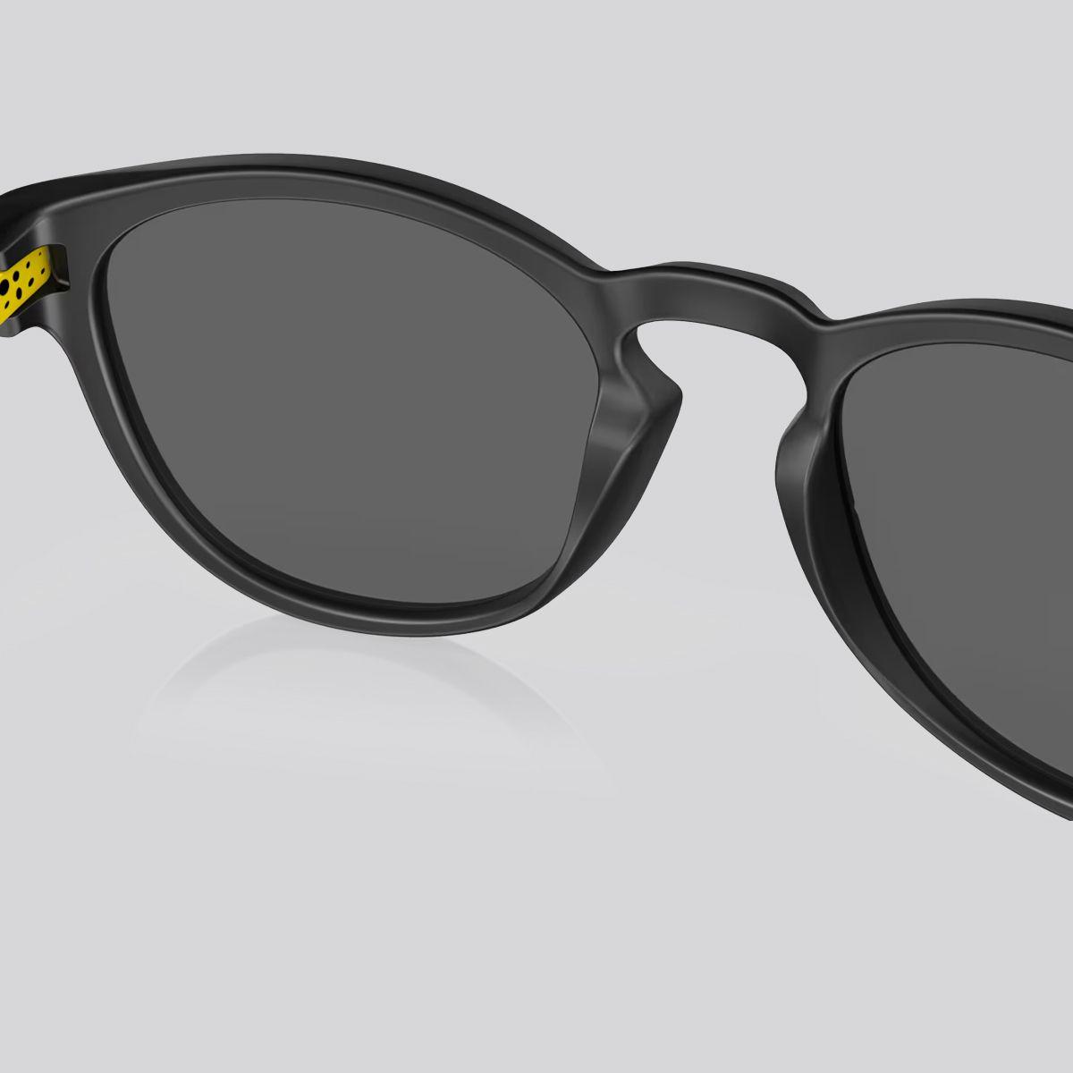 Lentes de Sol  Latch Oakley Prizm Black/Matte Black Ink-5