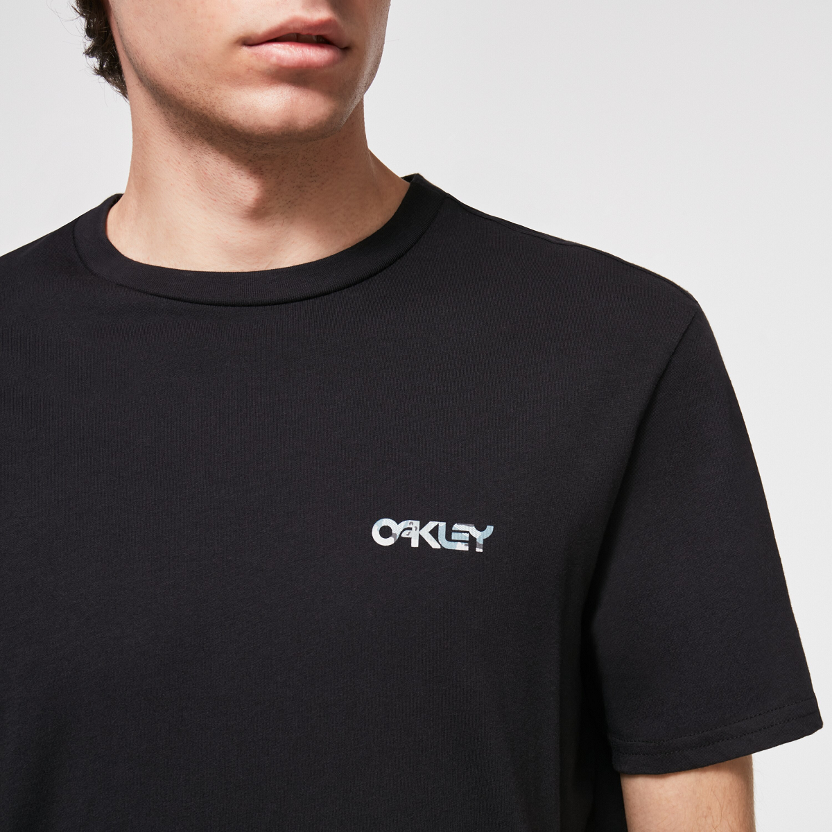 Polera Oakley Camo Print Hombre Black/Camo Grey-2