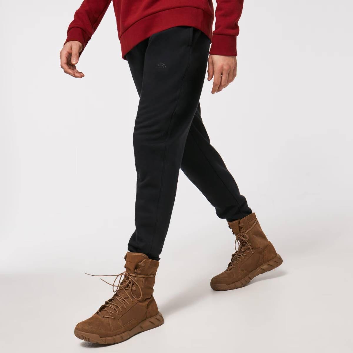 Pantalón Oakley Relax Jogger Hombre Black-1