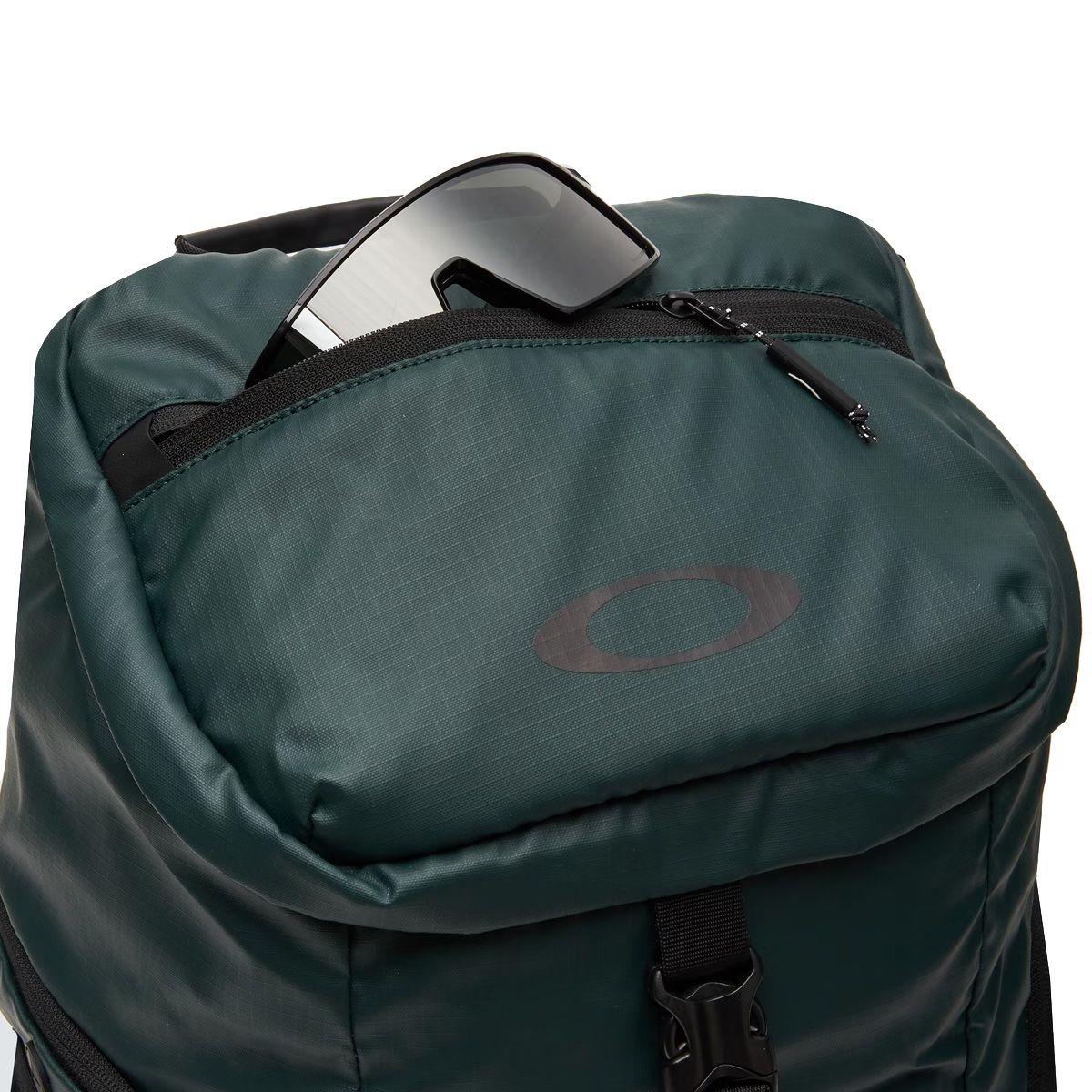 Mochila Oakley Road Trip RC  Hunter Green-3