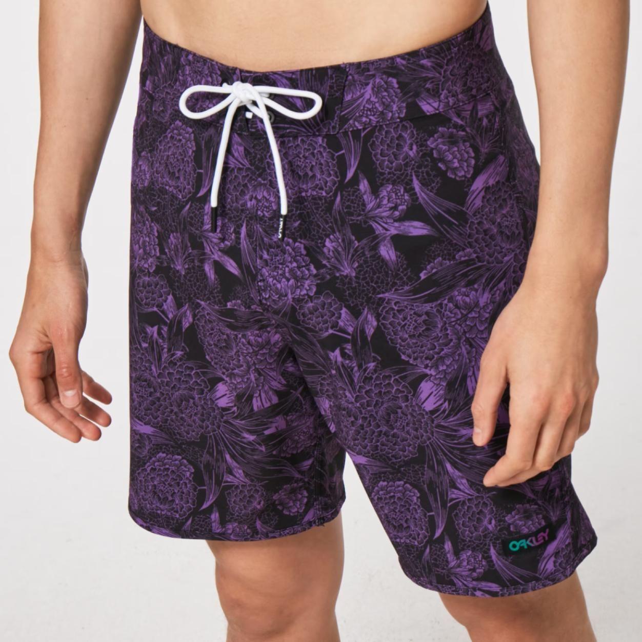 Boardshort Oakley Dark Floral 18 RC Hombre Morado-2