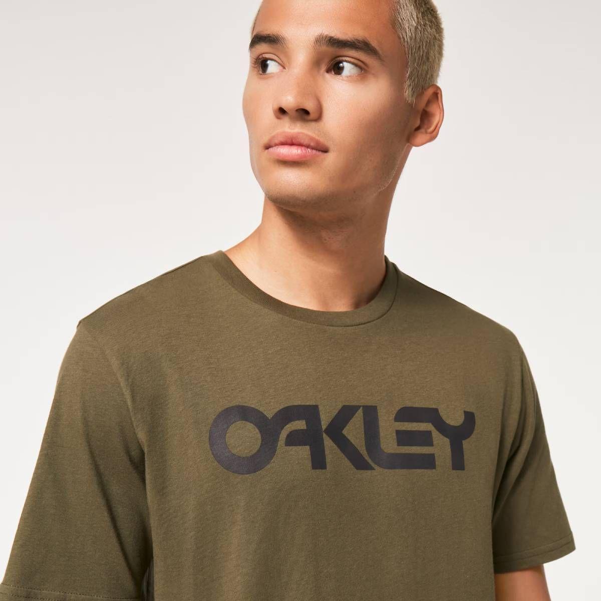 Polera Oakley Mark II 2.0 Hombre Verde Oscuro-5