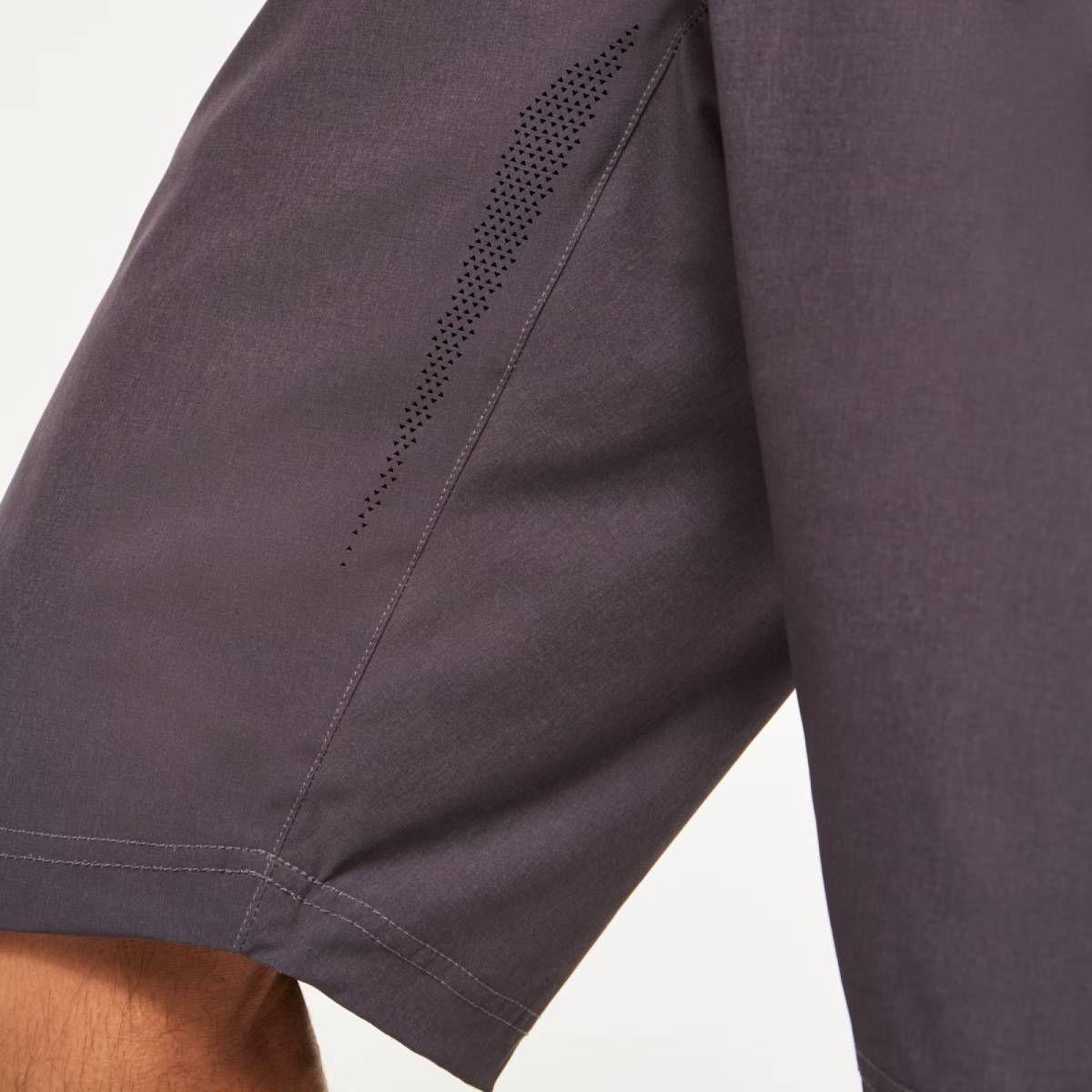 Short Oakley Reduct Berm Hombre Gris-3