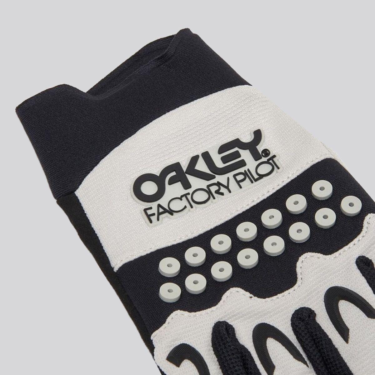 Guantes MTB  Switchback Oakley Luna Rock Black/White-1