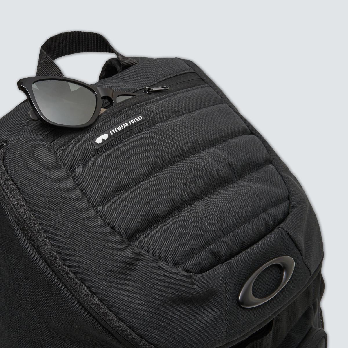 Mochila Oakley Enduro 3.0 Big Hombre Blackout-3