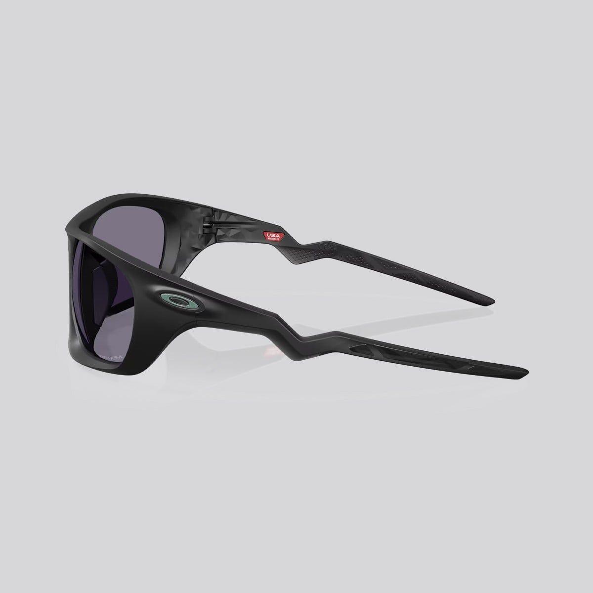 Lentes de Sol Oakley Lateralis Matte Black Ink / Prizm Grey-4