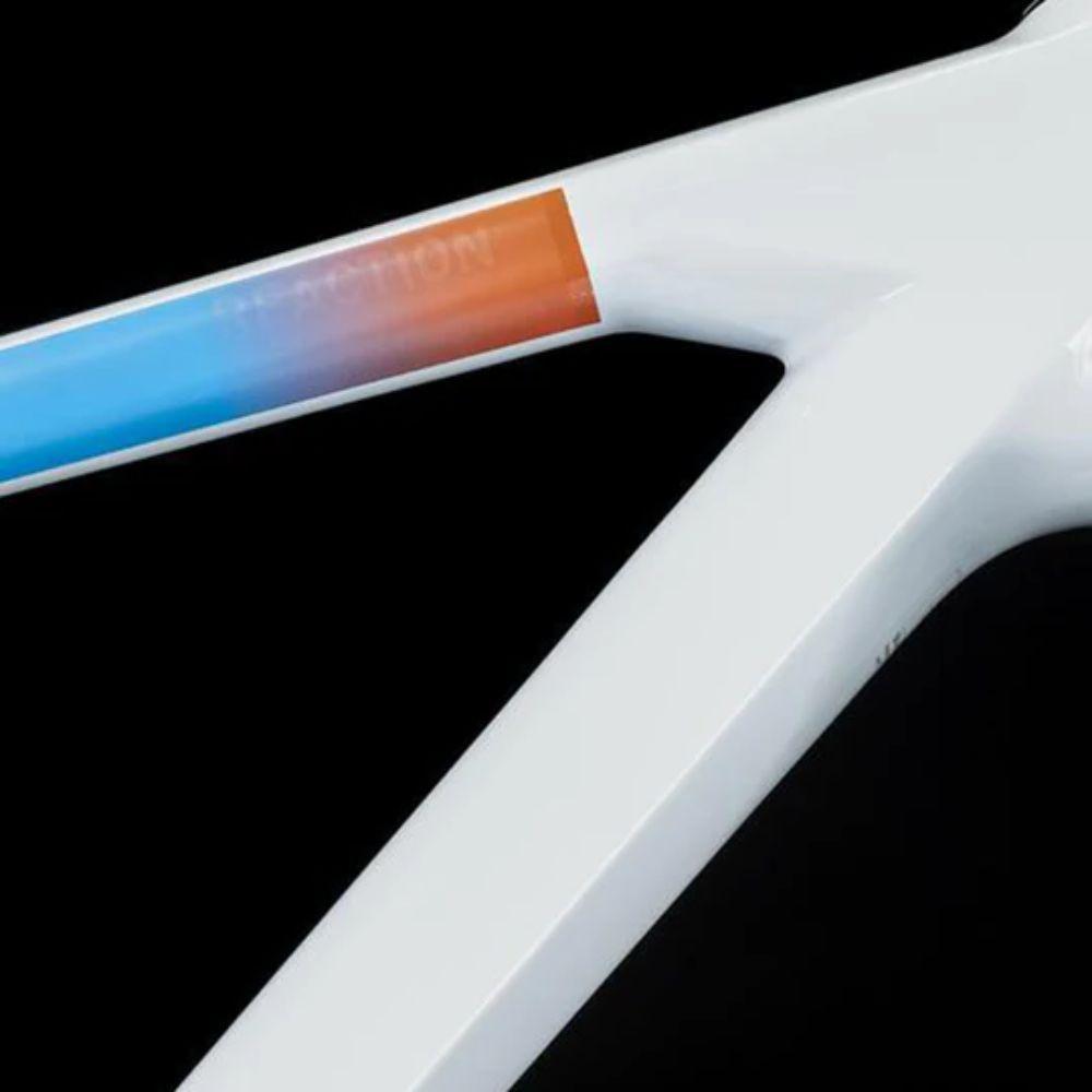 Bicicleta Mtb Cube Reaction C:62 Pro White´N´Blue´N´Red 29 / L-5