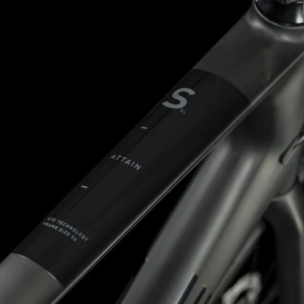 Bicicleta Ruta Cube Attain Gtc Slx Carbon´N´Black 58 Cm/ L-5