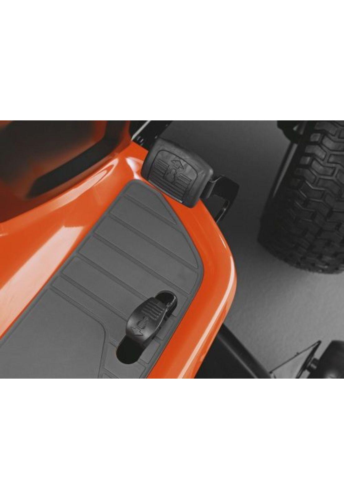 Tractor Cortacésped  TS 138L 15 Hp-3