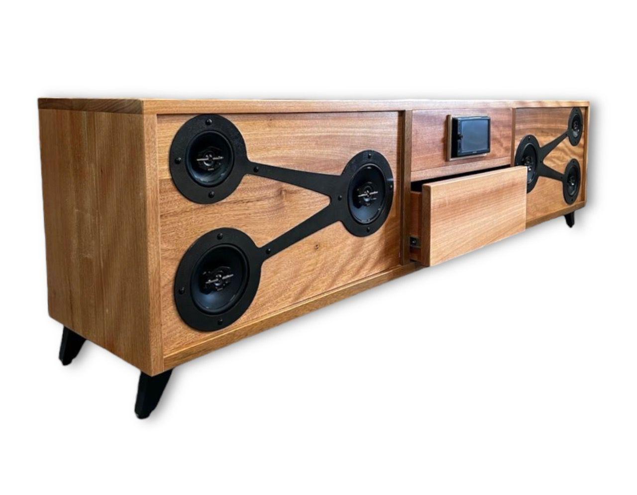 Mueble con sistema de audio incorporado, modelo Galaxy-2