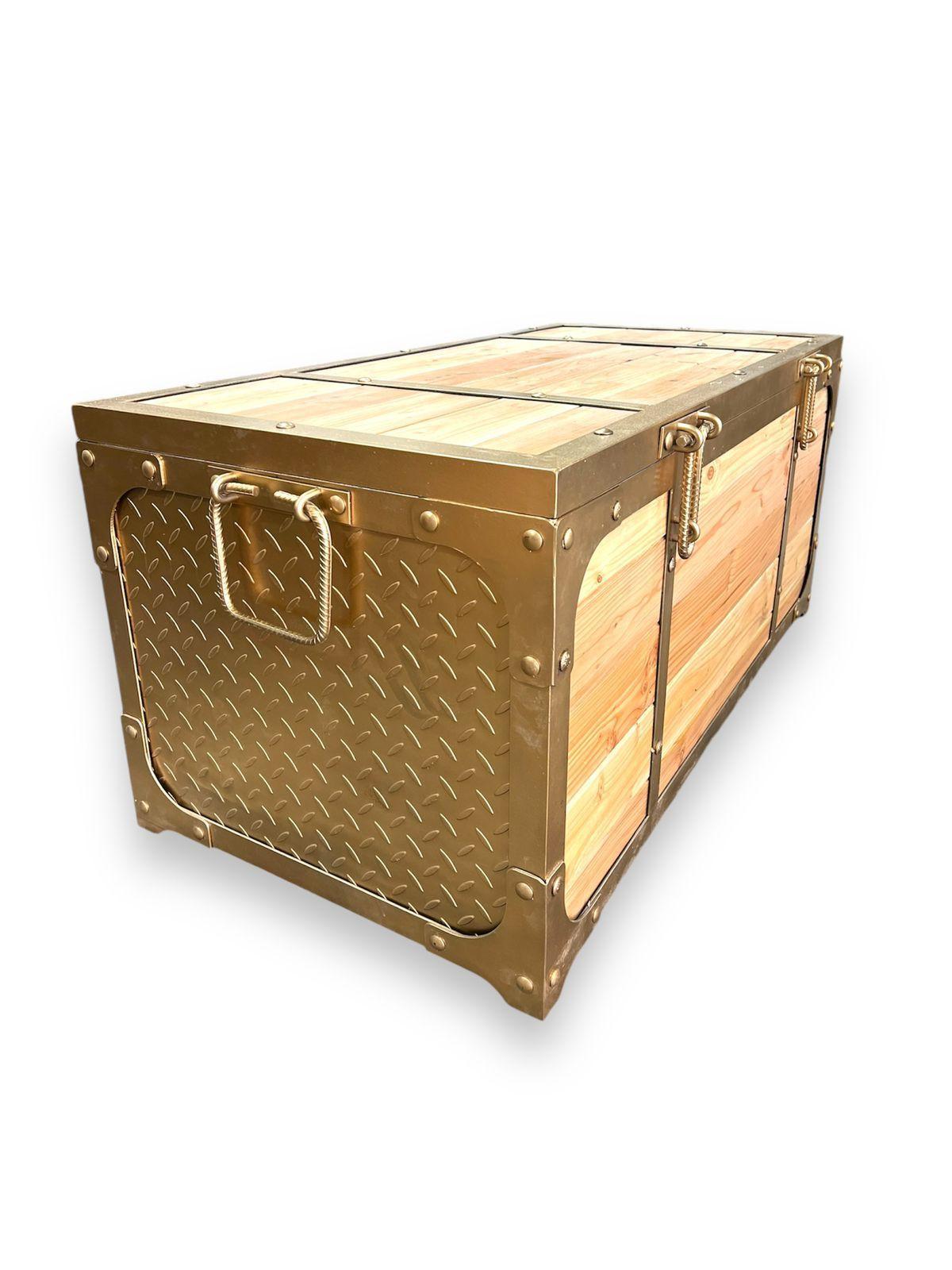 Baúl de Fierro color Oro con Madera-2