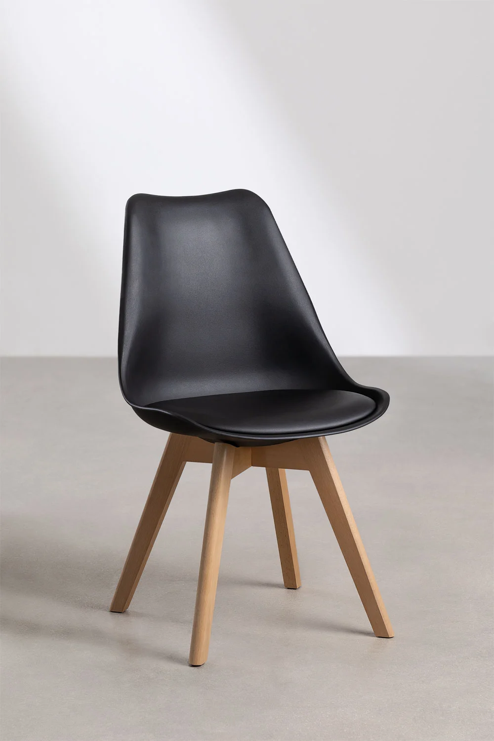 Comedor Mesa Eames Redonda De Vidrio 100cm Y 4 Sillas Tulip Negras-5