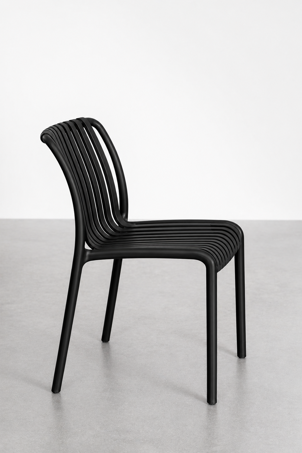 Silla France Negra de Polipropileno – Diseño Moderno y Alta Resistencia-3