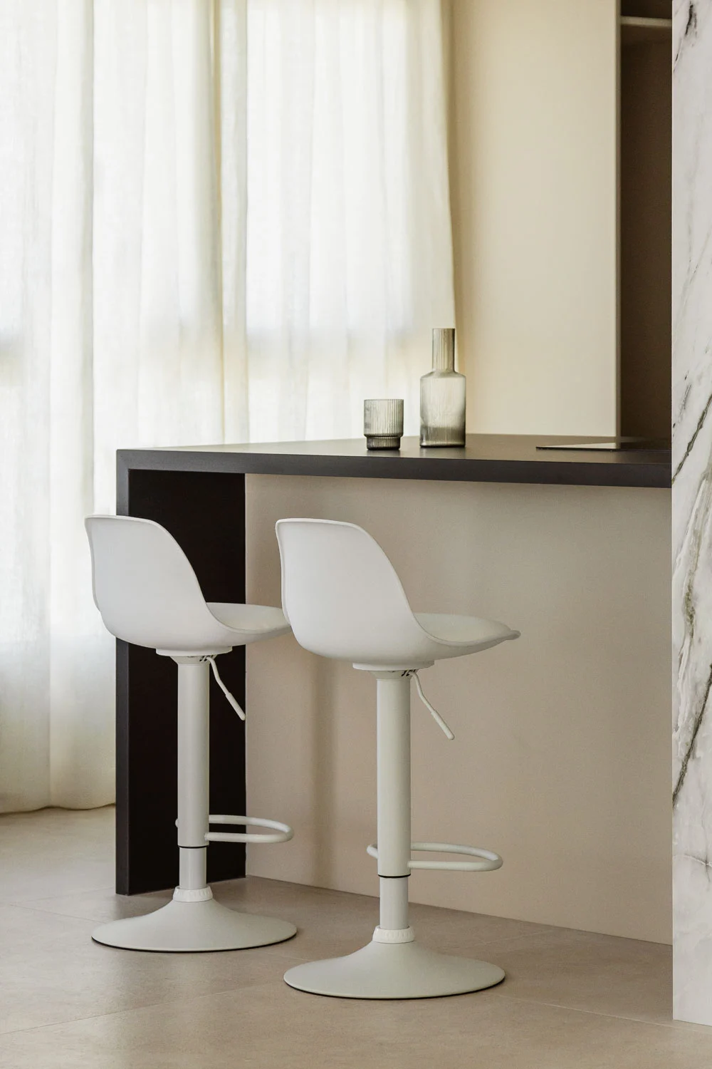 Pack 2 Pisos y sillas bar MKP Eames Base Blanca para Cocina o Bar Blanco-7