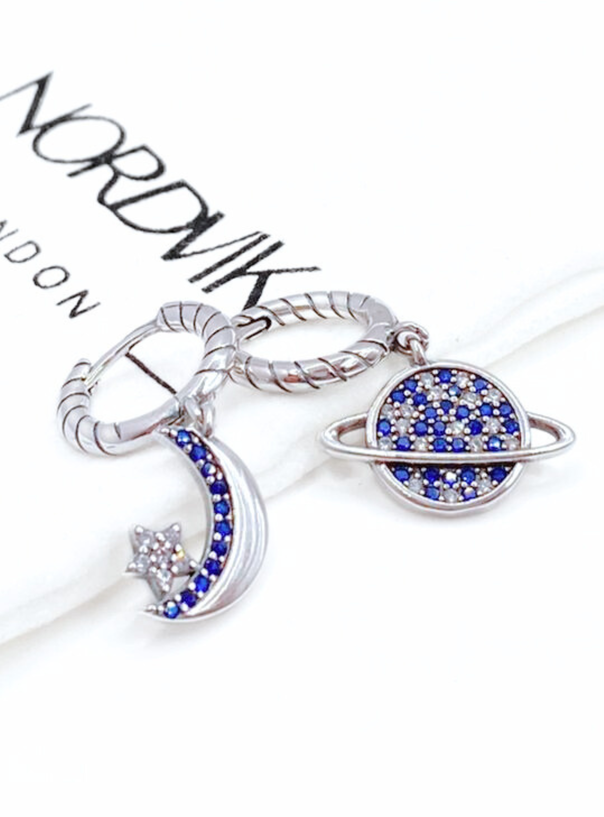 Aros Colgantes Universo, Plata 925, Circonitas Blancas y Azul-3
