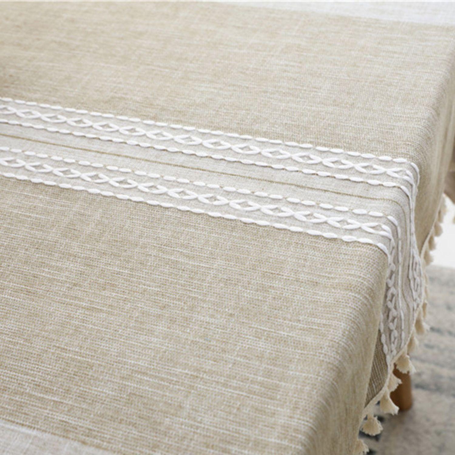 Mantel Rectangular Café Claro Con Bordados Blancos Centrales-1