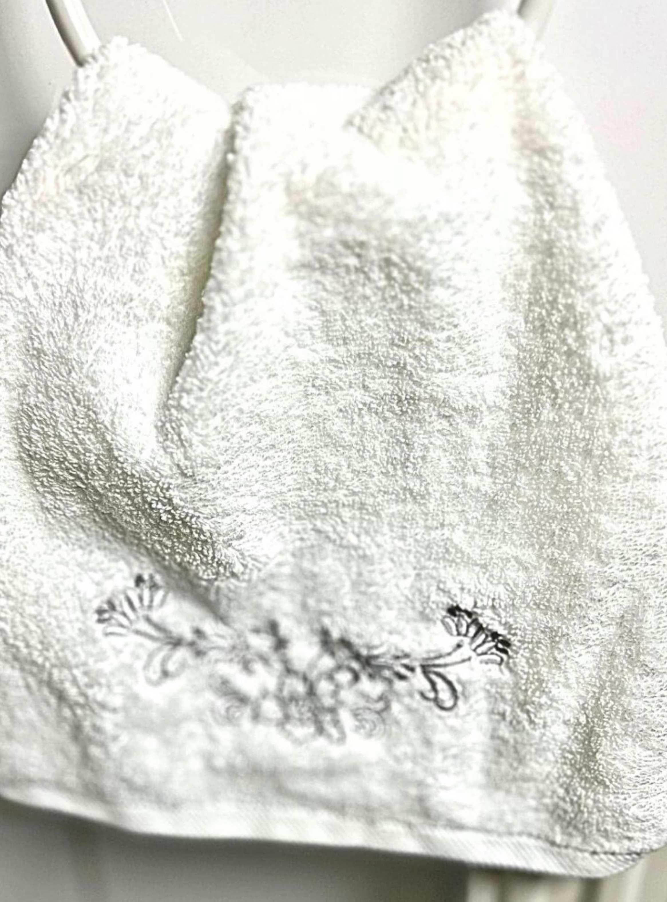 3 TOALLAS ROYAL TOUCH GRAY Visita 30 cm x 45 cm Algodón 550 GSM BOHEMIK-2