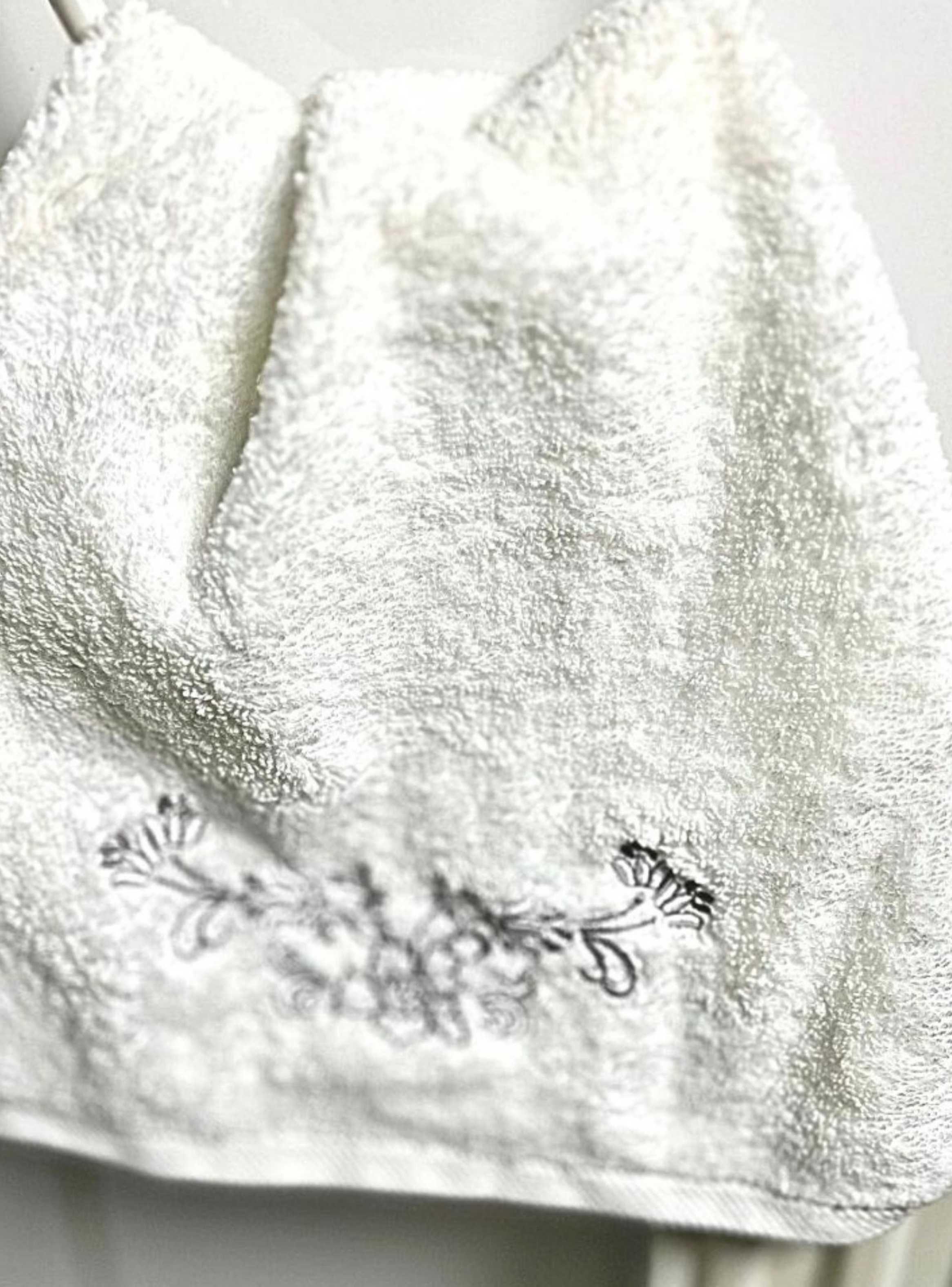 3 TOALLAS ROYAL TOUCH GRAY Visita 30 cm x 45 cm Algodón 550 GSM BOHEMIK-4