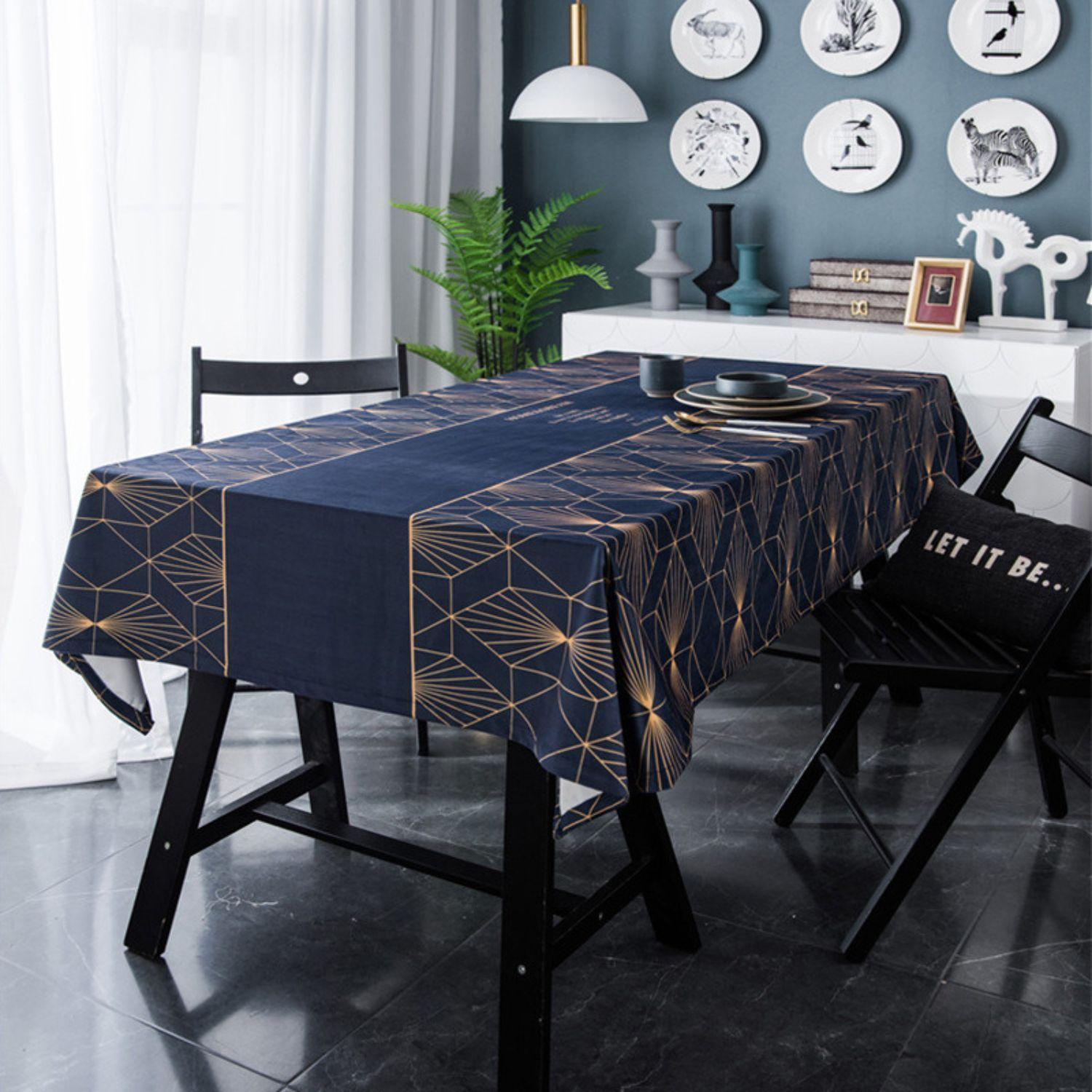Mantel Rectangular Azul con Vivos Dorados-4
