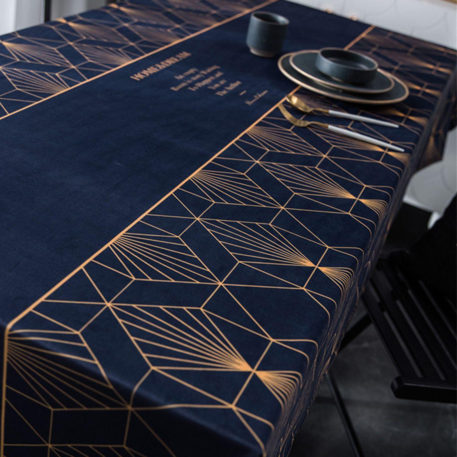 Mantel Rectangular Azul con Vivos Dorados-5