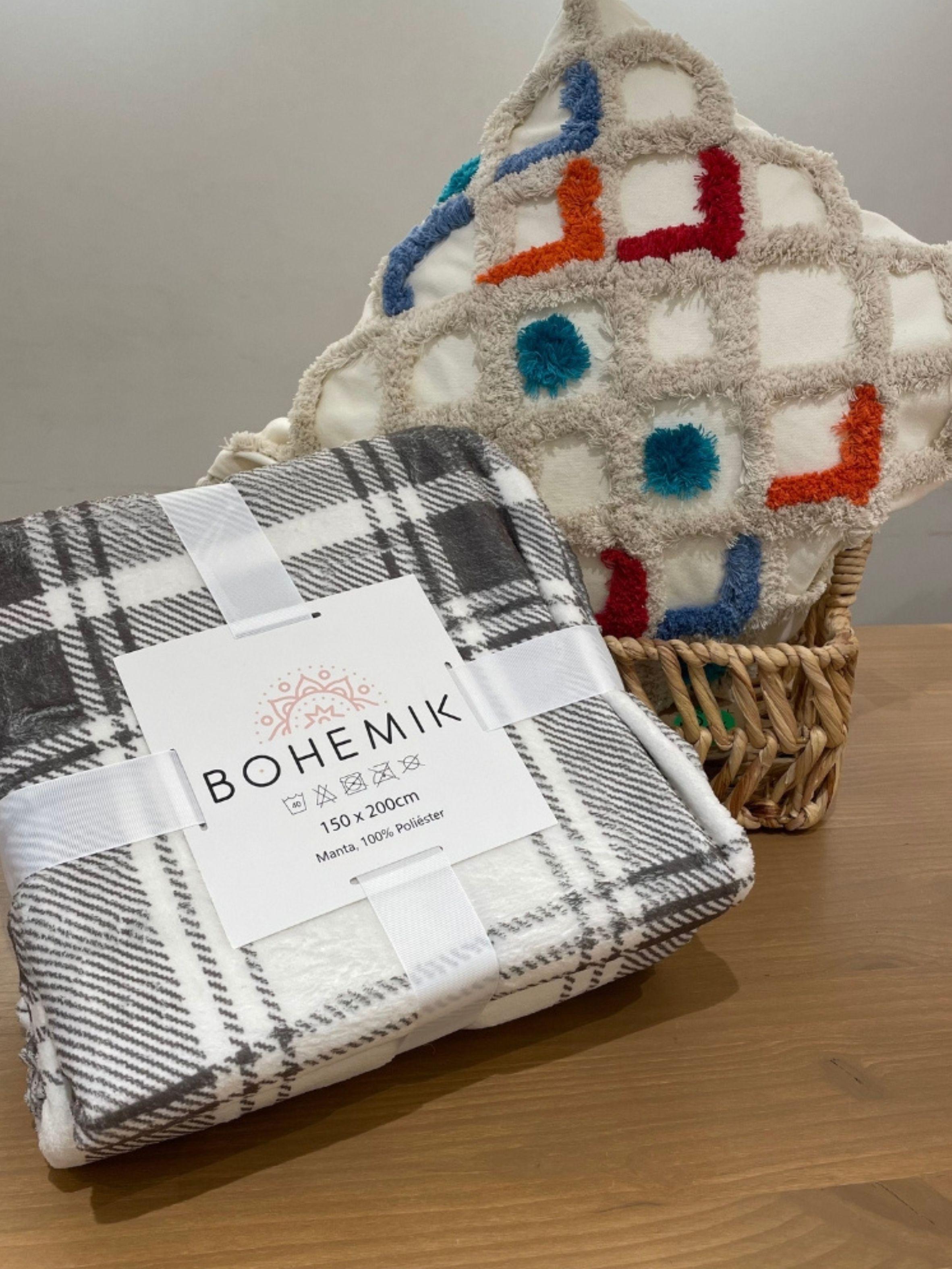 Manta Soft Tartan Gray – Elegancia Clásica y Suavidad Atemporal 150 cm x 200 cm-3