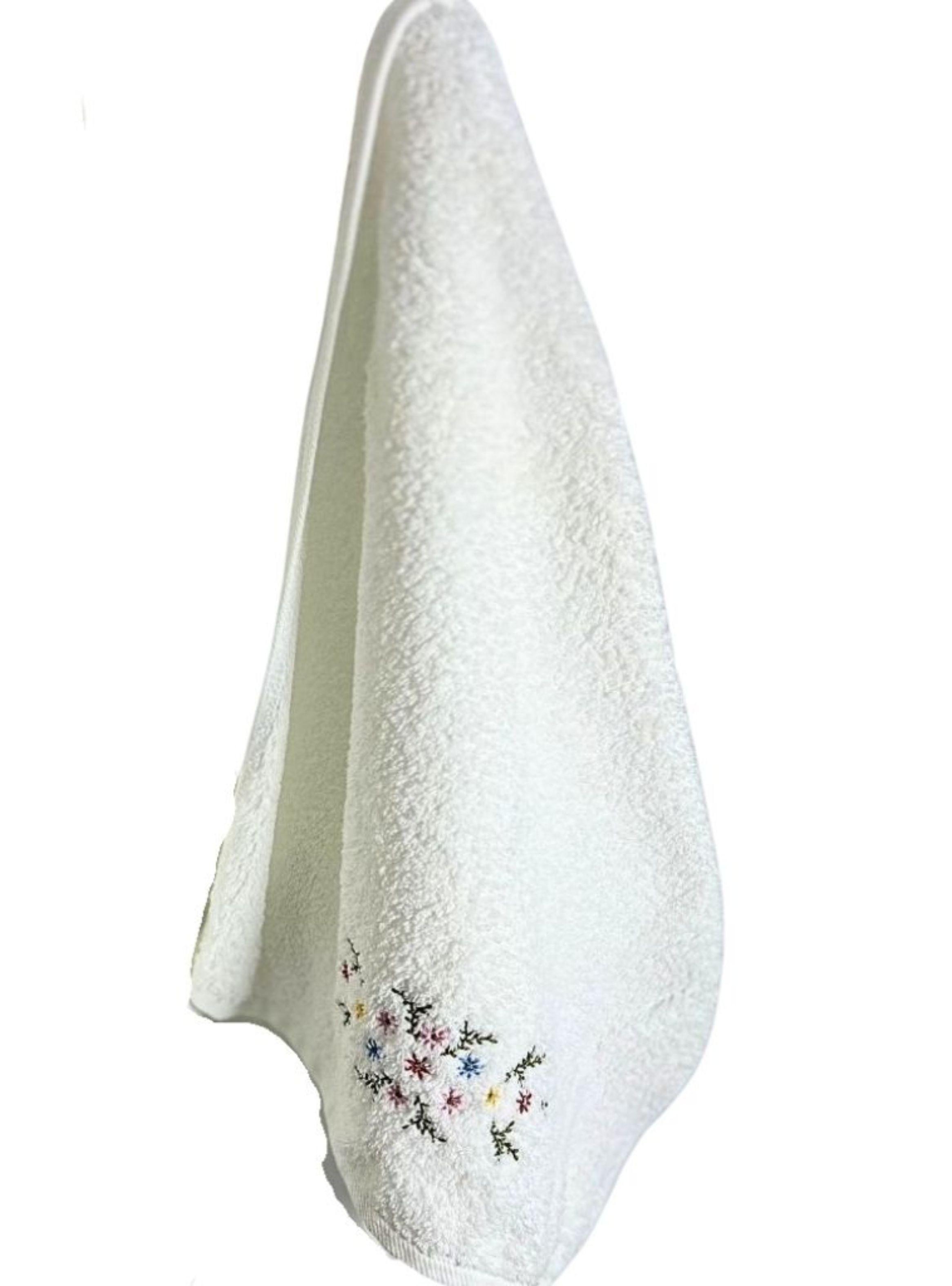 3 TOALLAS ROYAL TOUCH Floral Baño 60cm x 130cm Algodón 550 GSM BOHEMIK-2