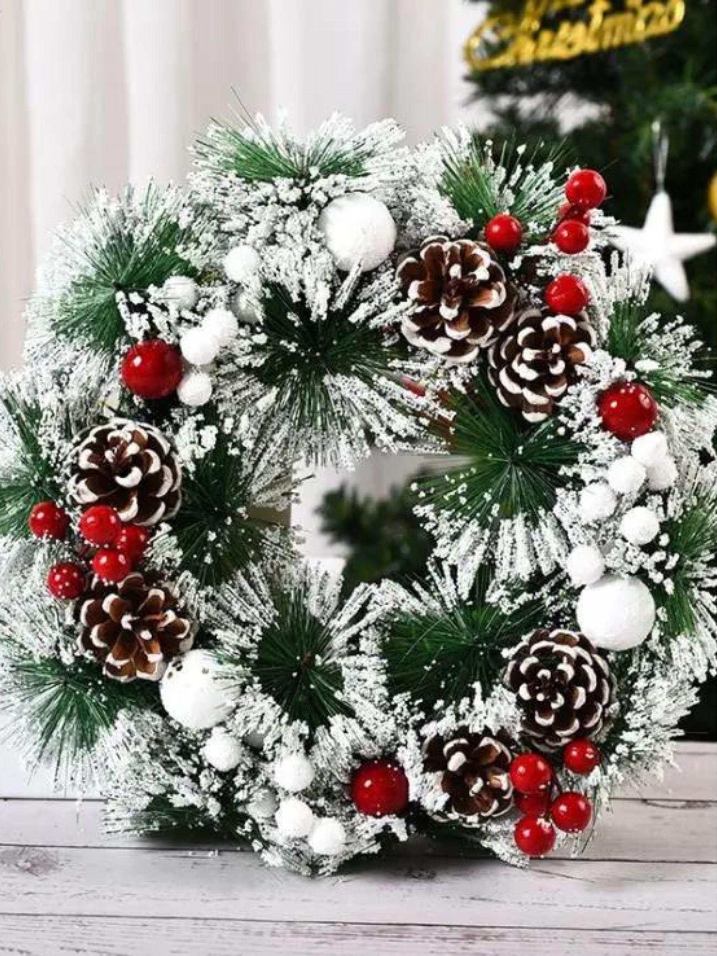 Corona Cocos de Pino Navideño y nieve-1