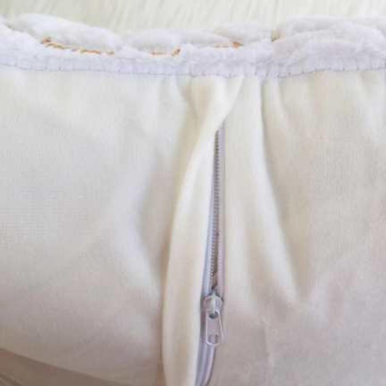 2 Funda Cojín Navidad Blanco lentejuelas plateadas-1