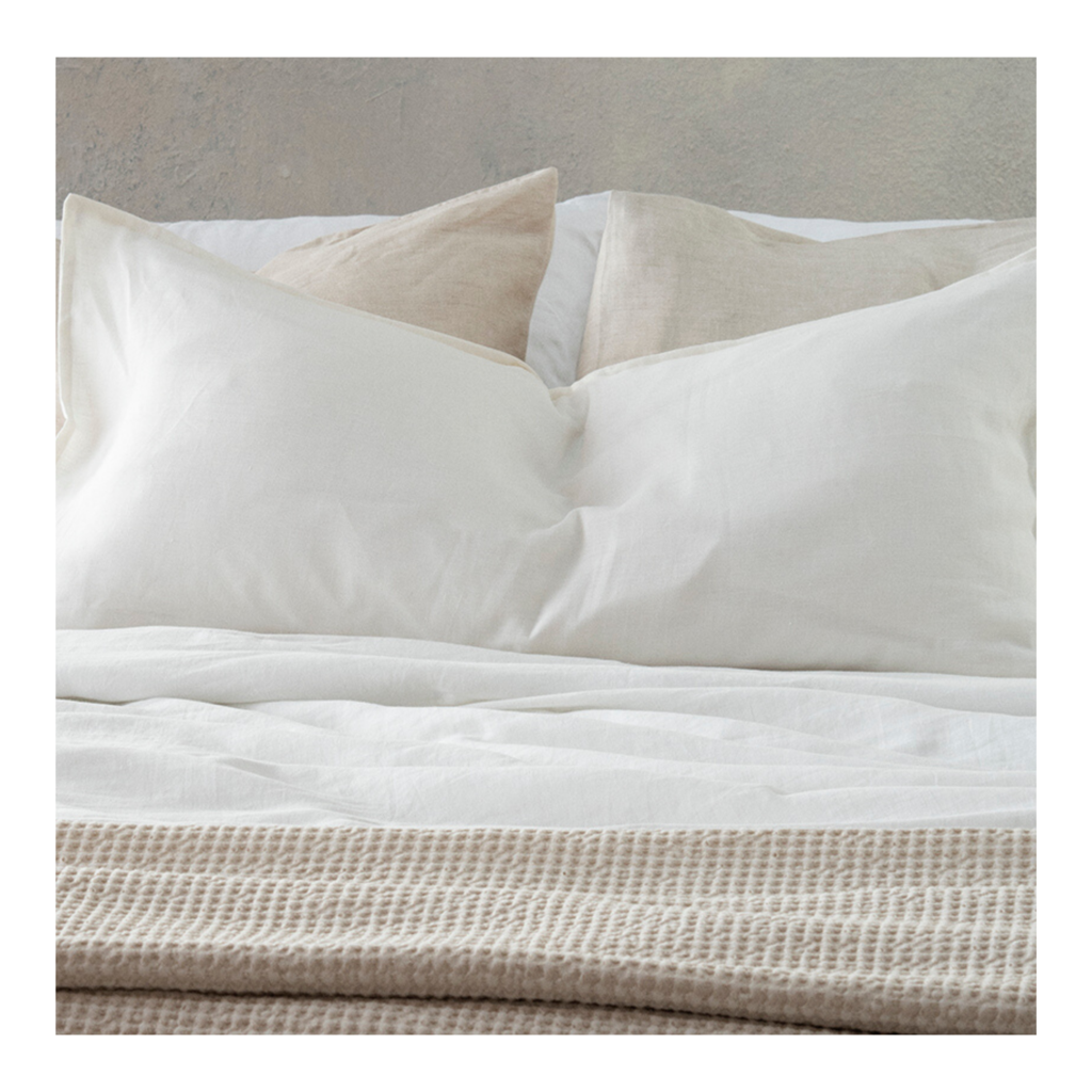 FUNDA DE COJIN CREMA 60X60 100% LINO -1